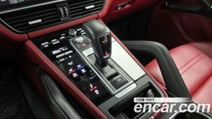 Porsche Cayenne 3.0 Coupe 2022 года из Южной Кореи