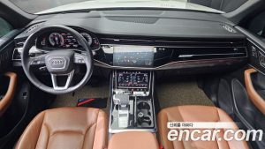 Audi Q7 45 TDI 4WD Premium 2023 года из Южной Кореи