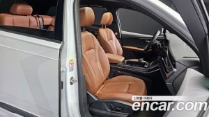Audi Q7 45 TDI 4WD Premium 2023 года из Южной Кореи