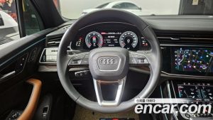 Audi Q7 45 TDI 4WD Premium 2023 года из Южной Кореи