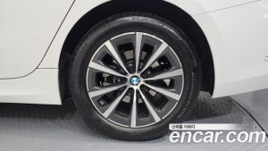 BMW 3-Series 320i 2023 года из Южной Кореи