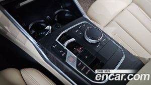 BMW 3-Series 320i 2023 года из Южной Кореи