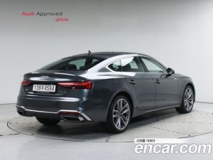 Audi A5 40 TDI 4WD Premium Sportback 2023 года из Южной Кореи