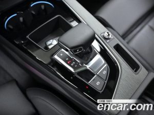 Audi A5 40 TDI 4WD Premium Sportback 2023 года из Южной Кореи