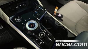 Kia Sportage Signature Gravity 2WD 2024 года из Южной Кореи