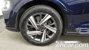 Genesis GV70 2.5T Бензин 2WD 2025 года из Южной Кореи