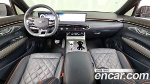 Genesis GV70 2.5T Бензин 2WD 2025 года из Южной Кореи