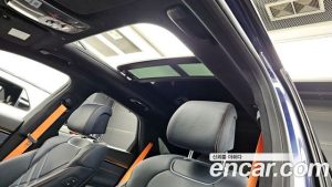 Genesis GV70 2.5T Бензин 2WD 2025 года из Южной Кореи