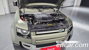 Land Rover Defender 90 D250 SE 2023 года из Южной Кореи