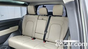 Land Rover Defender 90 D250 SE 2023 года из Южной Кореи
