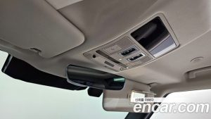 Land Rover Defender 90 D250 SE 2023 года из Южной Кореи