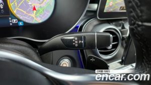 Mercedes-Benz GLC-Class GLC300 4MATIC Coupe 2023 года из Южной Кореи