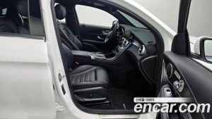 Mercedes-Benz GLC-Class GLC300 4MATIC Coupe 2023 года из Южной Кореи