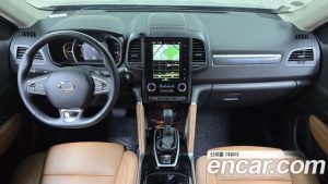 Renault-KoreaSamsung QM6 2.0 GDe RE Signature 2WD 2023 года из Южной Кореи