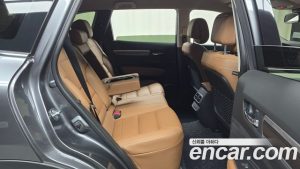 Renault-KoreaSamsung QM6 2.0 GDe RE Signature 2WD 2023 года из Южной Кореи