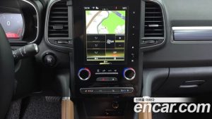 Renault-KoreaSamsung QM6 2.0 GDe RE Signature 2WD 2023 года из Южной Кореи