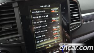 Renault-KoreaSamsung QM6 2.0 GDe RE Signature 2WD 2023 года из Южной Кореи