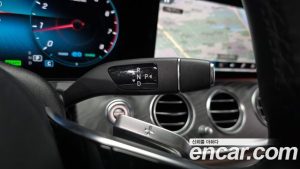 Mercedes-Benz E-Class E350 4MATIC Exclusive 2023 года из Южной Кореи