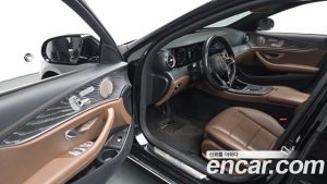 Mercedes-Benz E-Class E350 4MATIC Exclusive 2023 года из Южной Кореи