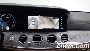 Mercedes-Benz E-Class E350 4MATIC Exclusive 2023 года из Южной Кореи