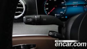 Mercedes-Benz E-Class E350 4MATIC Exclusive 2023 года из Южной Кореи