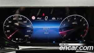 Mercedes-Benz GLB-Class GLB250 4MATIC 2025 года из Южной Кореи