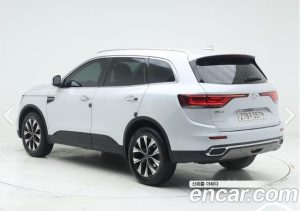 Renault-KoreaSamsung QM6 2.0 GDe LE Signature 2WD 2023 года из Южной Кореи