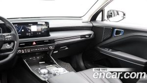 Kia K8 Noblesse 2025 года из Южной Кореи