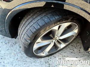 Audi Q7 55 TFSI 4WD Premium 2023 года из Южной Кореи