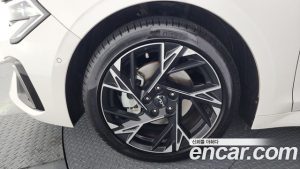 Kia K5 2.0 2024 года из Южной Кореи