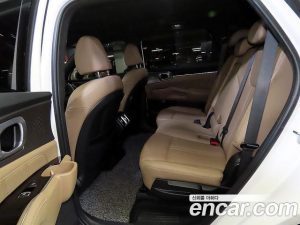 Kia Sorento HEV 1.6 2WD 2024 года из Южной Кореи