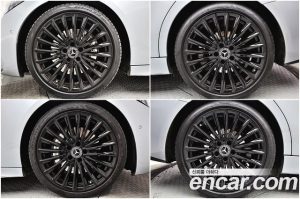 Mercedes-Benz C-Class C300 4MATIC AMG Line 2023 года из Южной Кореи