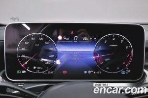 Mercedes-Benz C-Class C300 4MATIC AMG Line 2023 года из Южной Кореи