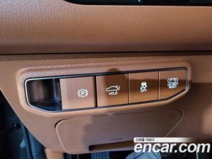 Kia K8 Signature 2025 года из Южной Кореи