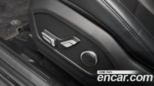 Hyundai Santafe Бензин 2.5T 2WD 2024 года из Южной Кореи