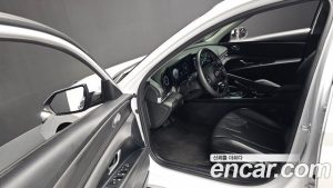 Hyundai AVANTE 1.6 2024 года из Южной Кореи