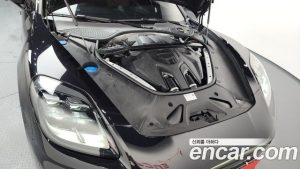 Porsche Panamera 2.9 AWD 2024 года из Южной Кореи