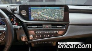 Lexus ES Luxury Plus 2023 года из Южной Кореи