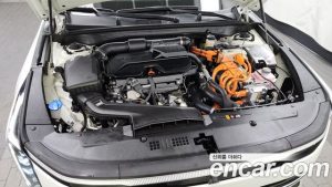 Kia K8 Signature 2025 года из Южной Кореи