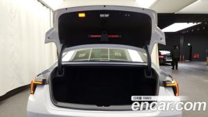 Kia K8 Signature 2025 года из Южной Кореи