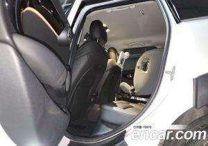 Mini Cooper CLASSIC 2023 года из Южной Кореи