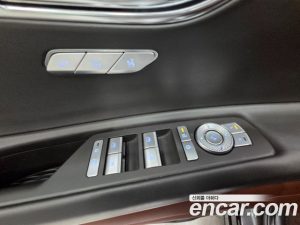 Genesis GV80 2.5T Бензин AWD 2024 года из Южной Кореи