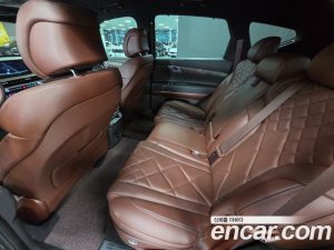 Genesis GV80 2.5T Бензин AWD 2024 года из Южной Кореи