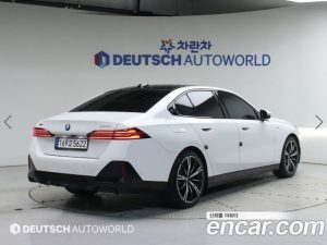 BMW 5-Series 530i xDrive M Sport 2024 года из Южной Кореи