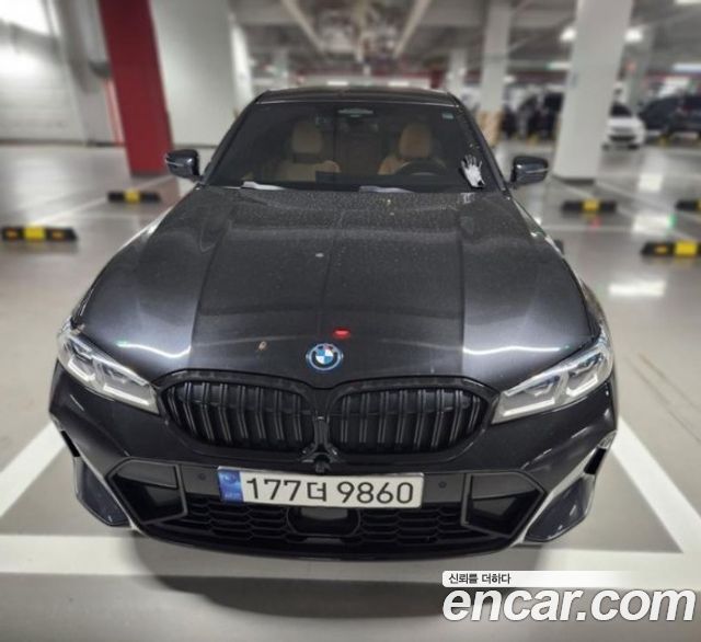 BMW 3-Series 330e M Sport 2023 года из Кореи
