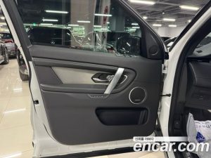 Land Rover Discovery Sport P250 Dynamic SE 2025 года из Южной Кореи