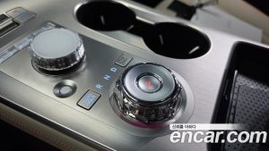 Genesis GV70 2.5T Бензин AWD 2025 года из Южной Кореи