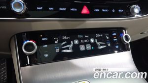 Genesis GV70 2.5T Бензин AWD 2025 года из Южной Кореи
