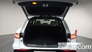 Genesis GV70 2.5T Бензин AWD 2025 года из Южной Кореи
