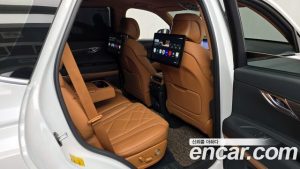 Genesis GV80 2.5T Бензин AWD 2024 года из Южной Кореи